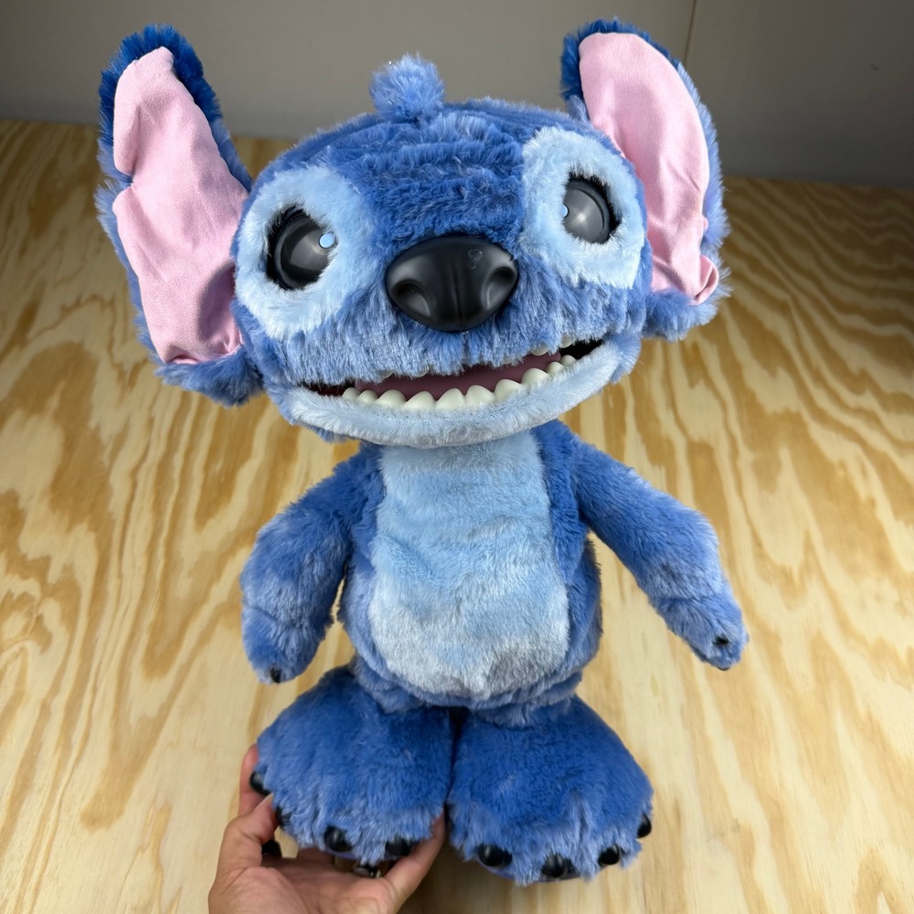 Disney Lilo & Stitch Real FX Stitch Interactive Animatronic Plush Just Play 15"